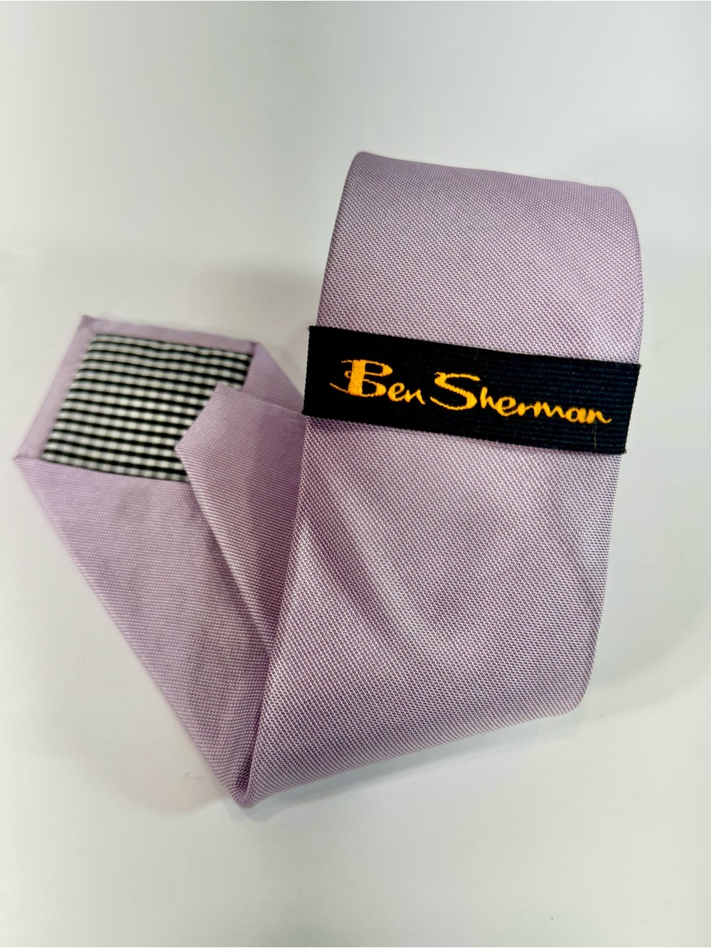 Ben Sherman 100% silk men’s tie lavender light purple NWT skinny 2.5 inches wide